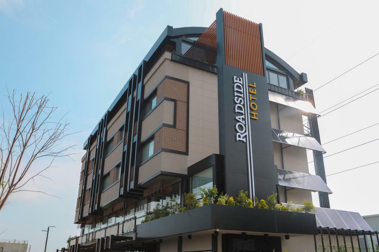 Roadside Hotel Lipjan Kültér fotó